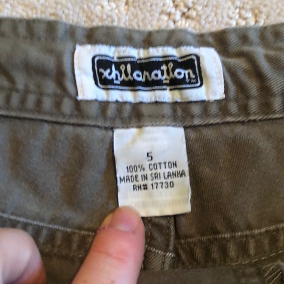 High Waisted Army Green Denim Shorts B1 - Picture 3 of 6